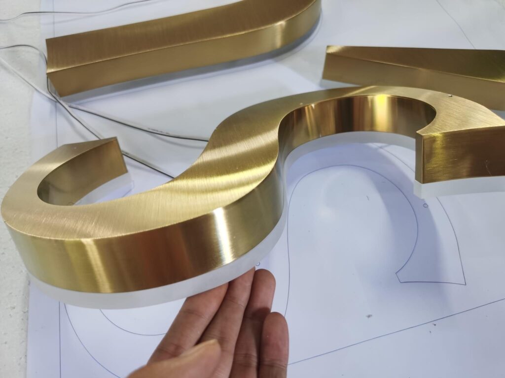 3D Metal Letters